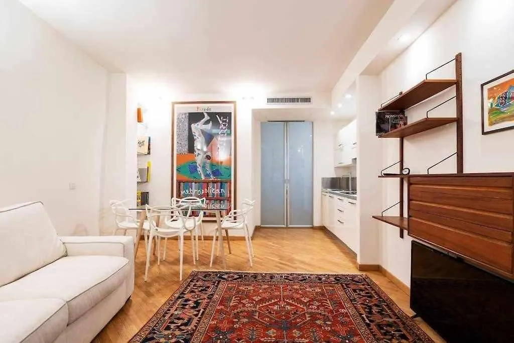 Brera Area Lovely Apt Close To Piazza Duomo Milan Apartment